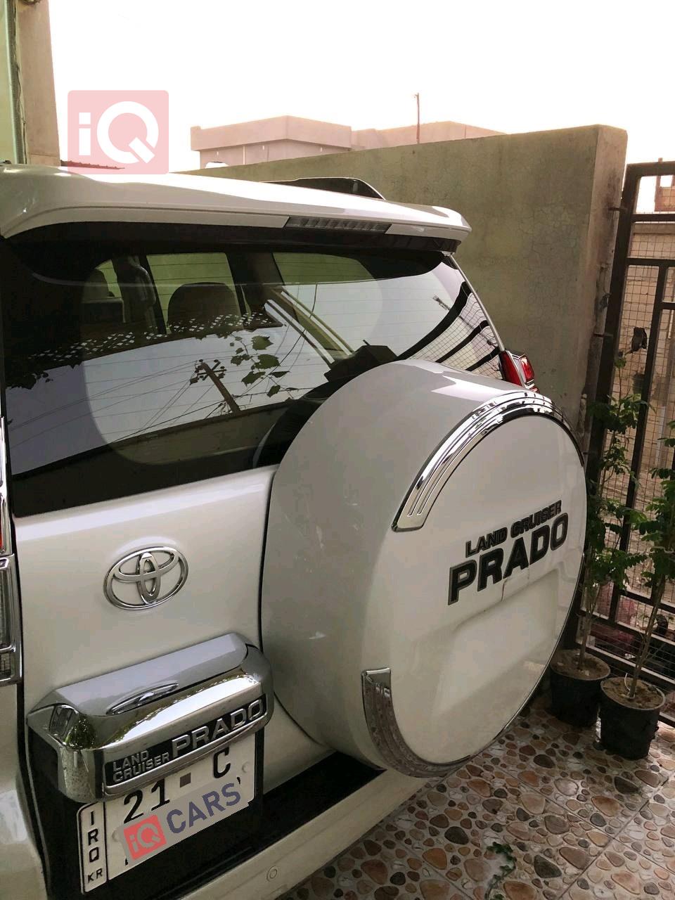 تۆیۆتا لاندكروزر پرادۆ